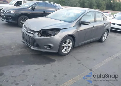 2014 Ford Focus Se z USA, uszkodzony, nr VIN 1FADP3F20EL432719